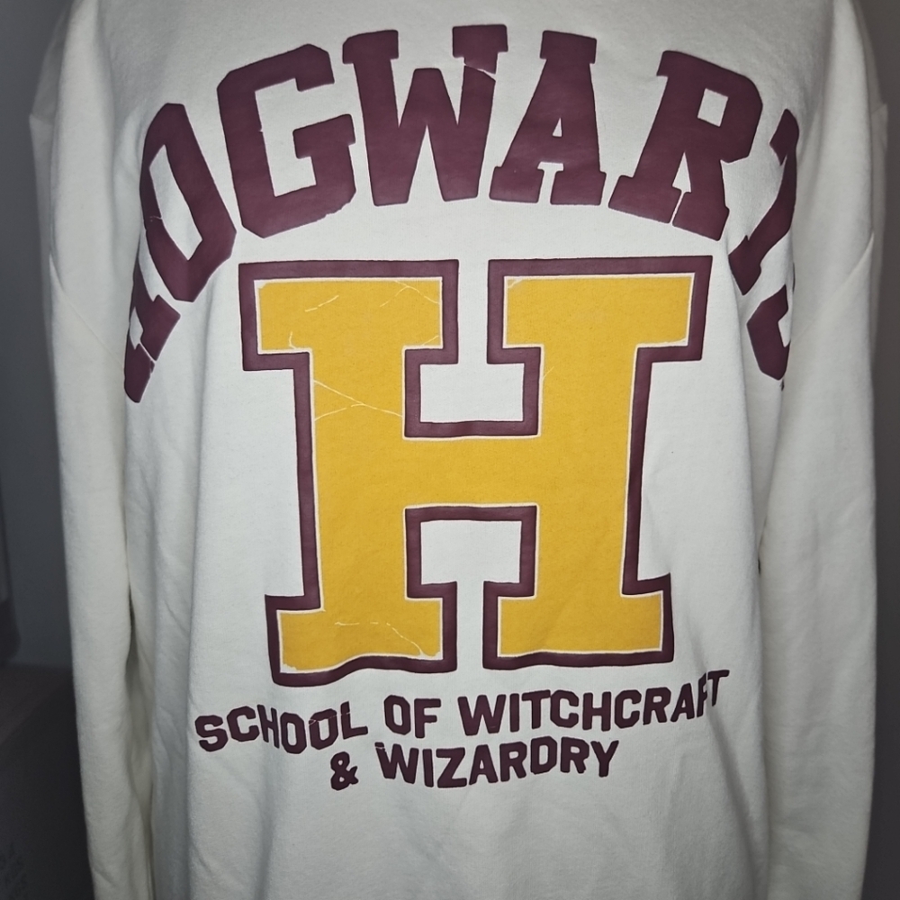 Harry Potter Hogwarts Long Sleeve Shirt Sweatshirt Adult Small - Picture 8 of 8